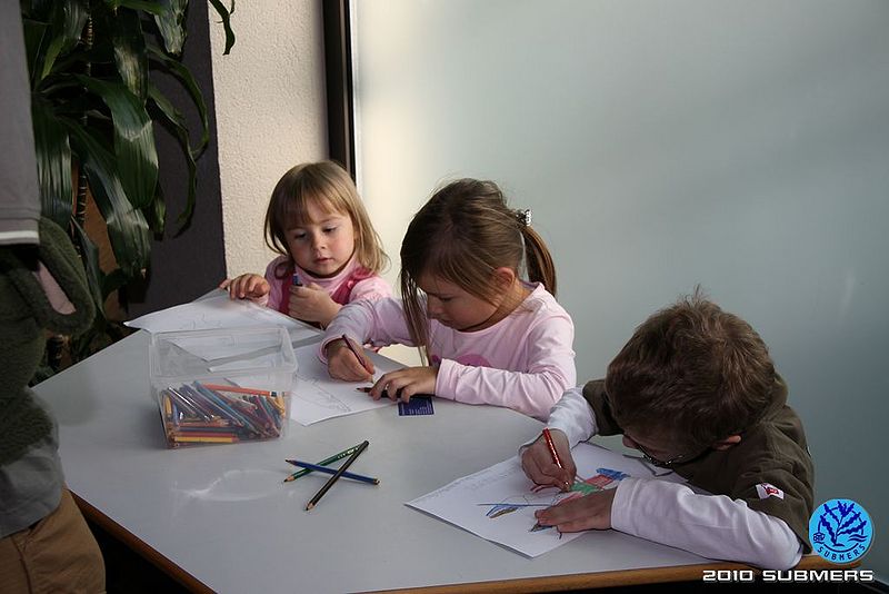 Datei:Aktivitäten Kinder8.jpg